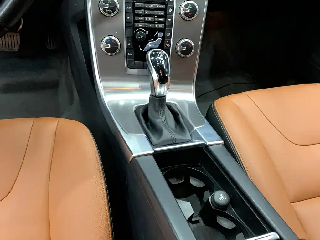 Volvo S60 2018 2019 S60L T5 Smart Vision Edition