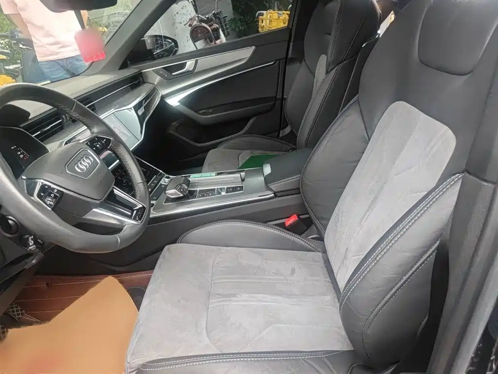 Audi A6L 2021 45 TFSI Exclusive Sport фото 8