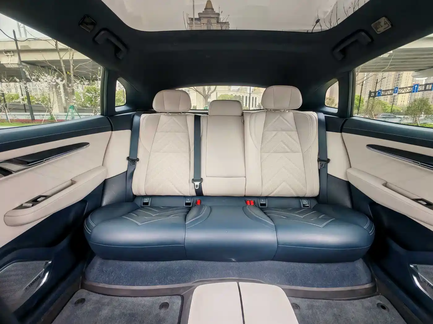 ZEEKR EXTREME KRYPTON 001