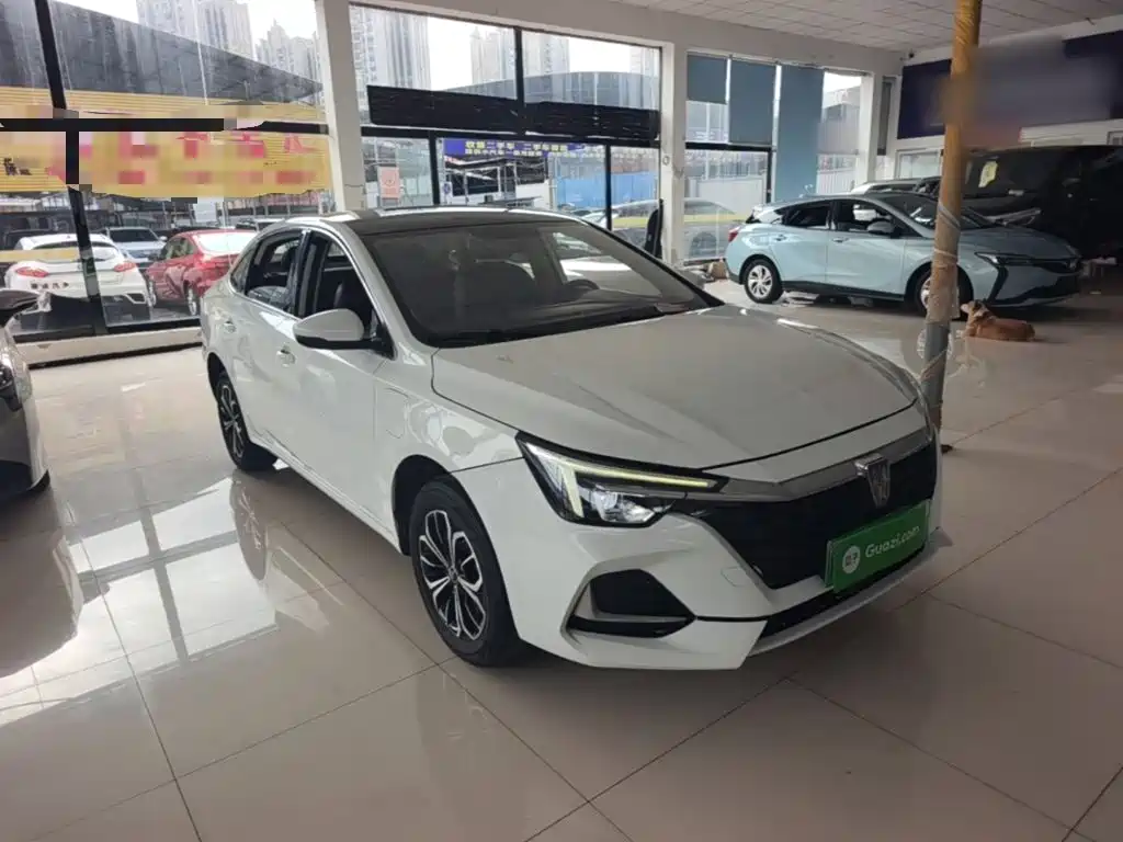 Фото 4 - Roewe i6 MAX EV