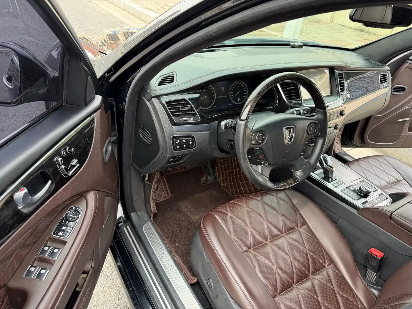 Hyundai Equus 2014 5.0 GDi Extended Flagship фото 6
