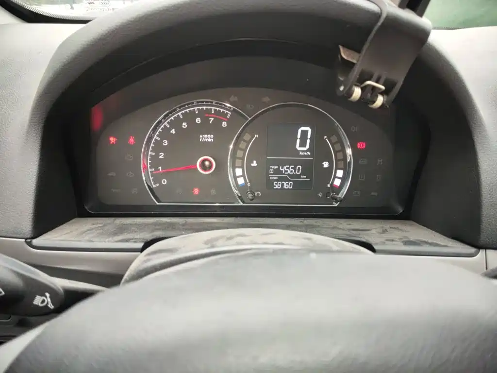 Roewe 350 2016 2015 Model 1.5L Manual Luxury Sunroof Edition