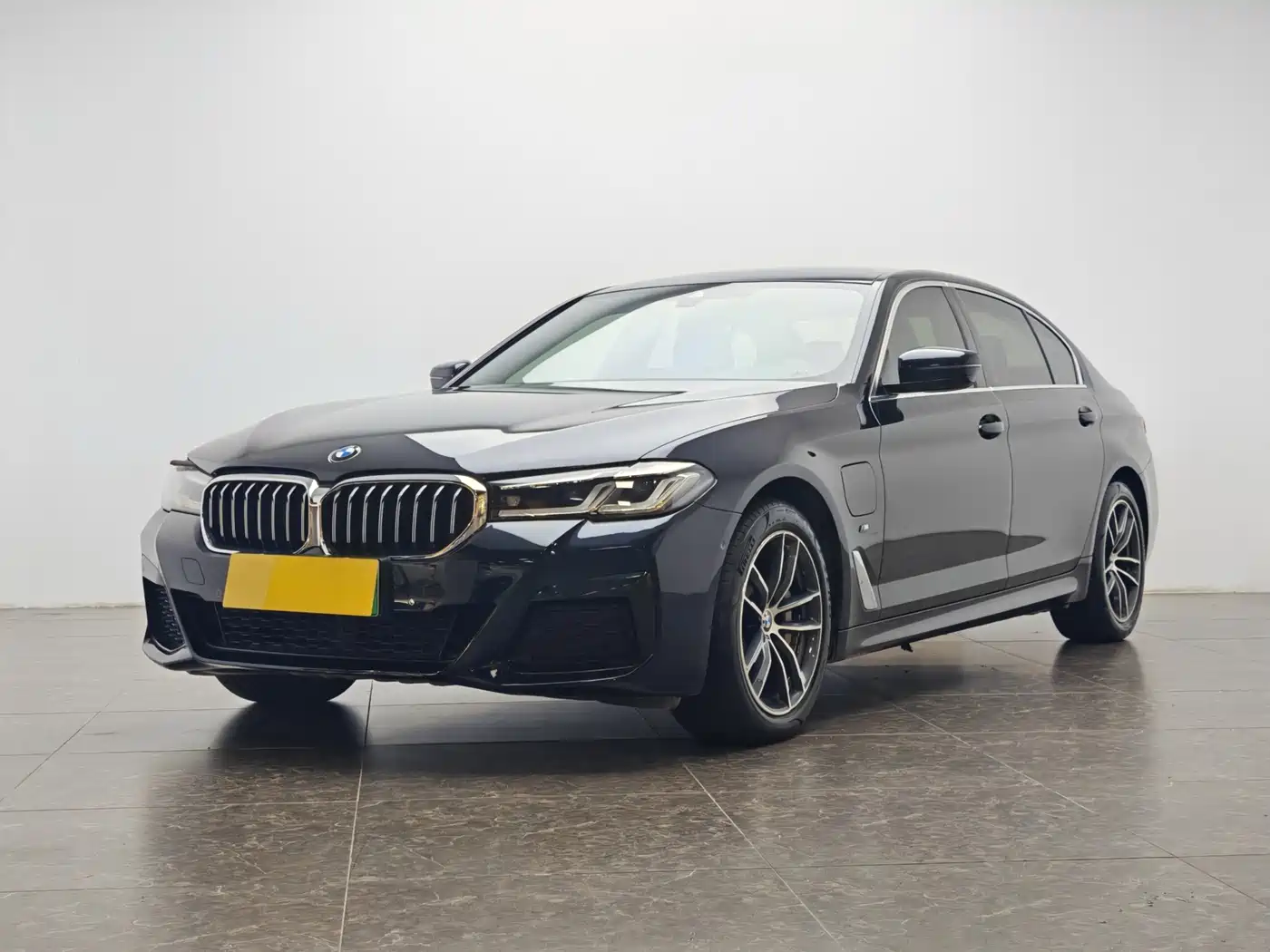 BMW 5 SERIES NEW ENERGY