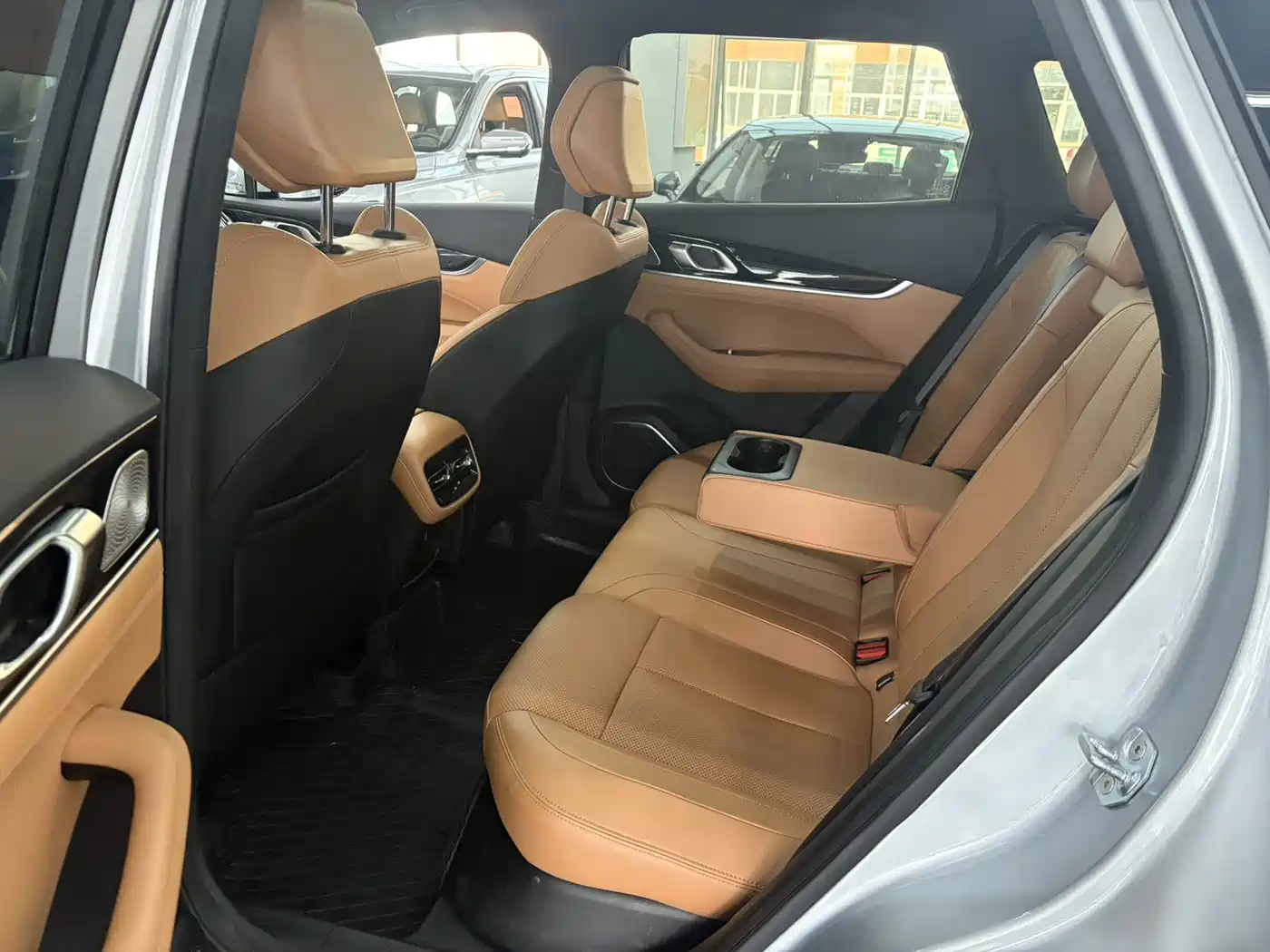 GEELY BOYUE L