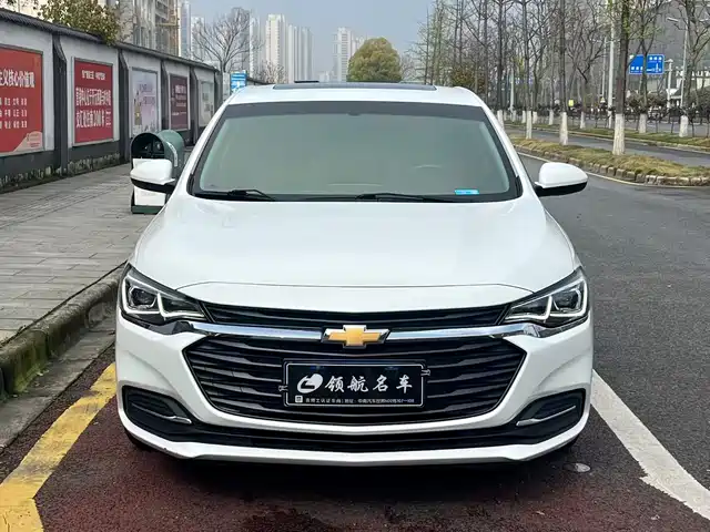 CHEVROLET CRUZE