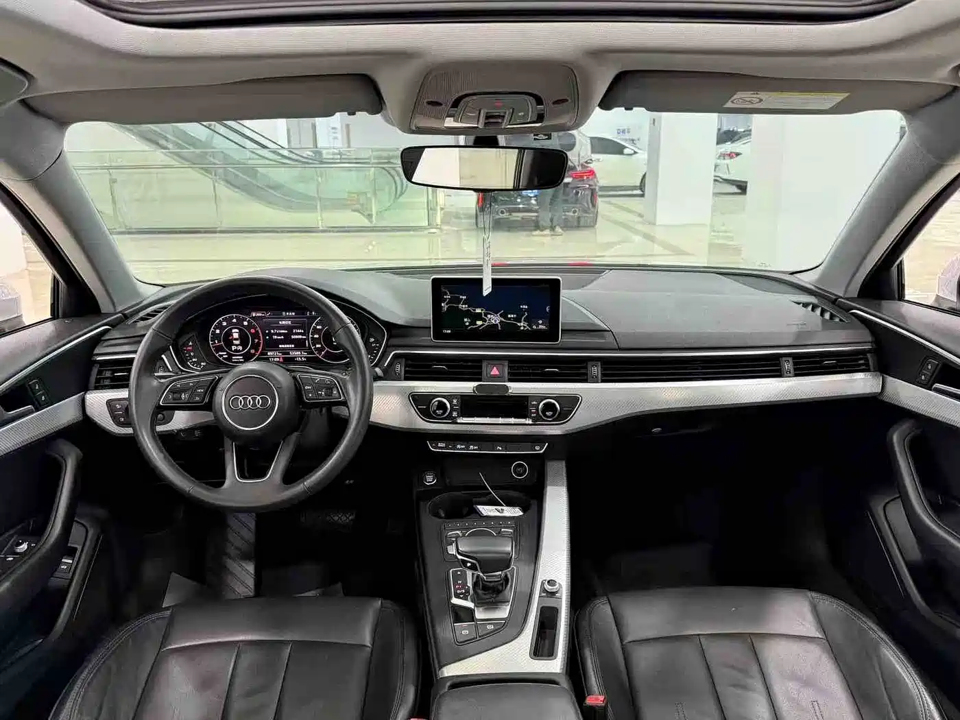 Audi A4L 2018 30th Anniversary 40 TFSI Fashion фото 6