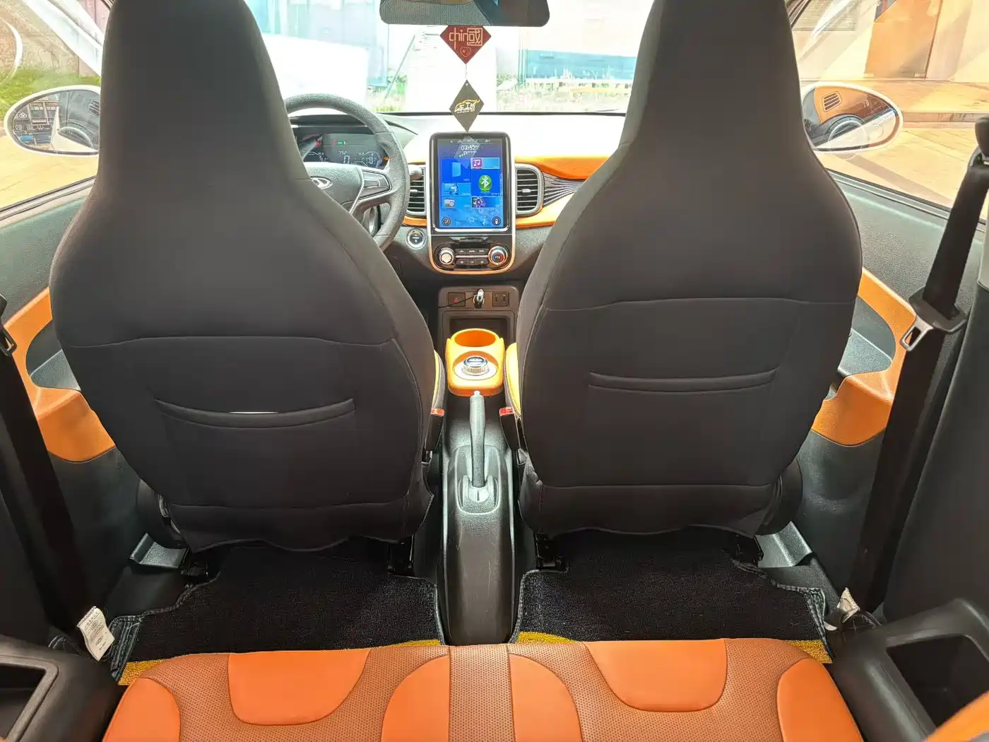 QQ New Energy Little Ant 2019 2018 400 4-Seater Premium Smart Edition