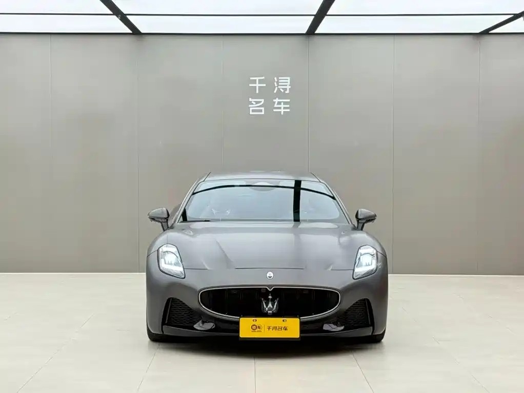 Maserati GranTurismo 2024 2023 3.0T Modena