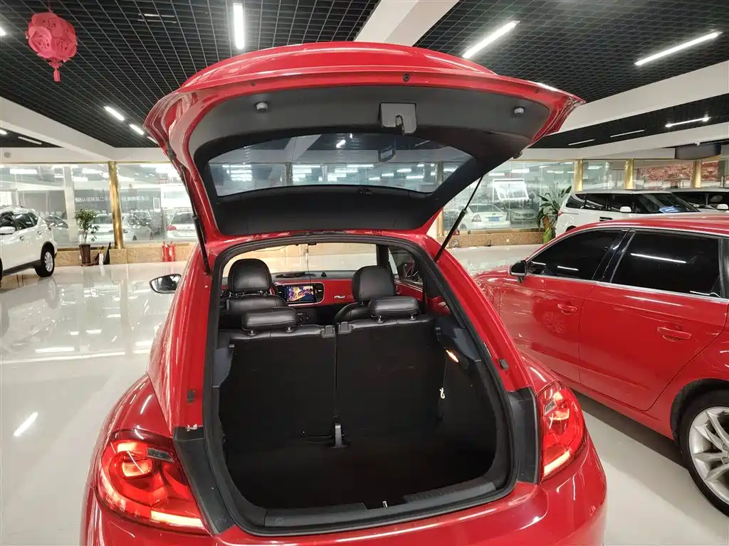 Volkswagen Beetle 2014 1.4TSI Fashion Edition фото 19