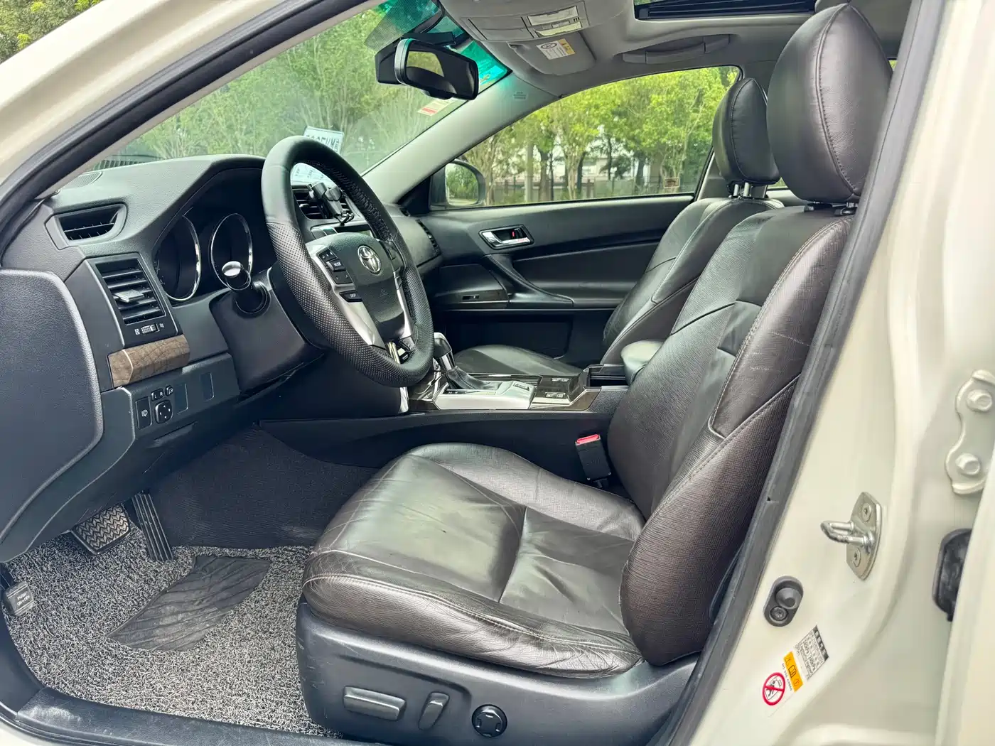 Toyota Reiz 2013 2.5V Elite Edition фото 4