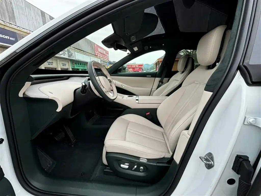 Xiaomi Auto Xiaomi YU7 2025 Ultra Long Range High Performance AWD Max Edition фото 4