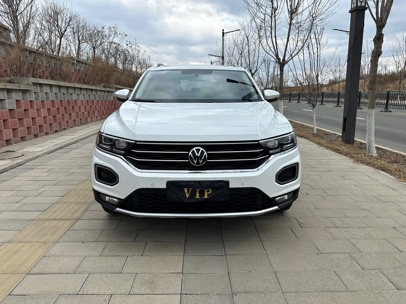 Volkswagen T-ROC 2022 280TSI DSG 2WD Comfort PLUS фото 2