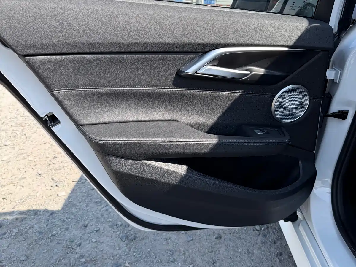 BMW 1 Series 2023 2022 120i M Sport Shadow Edition