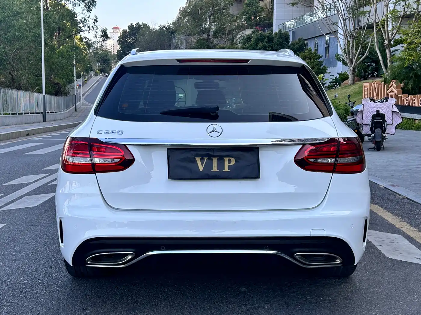 MERCEDES-BENZ C CLASS