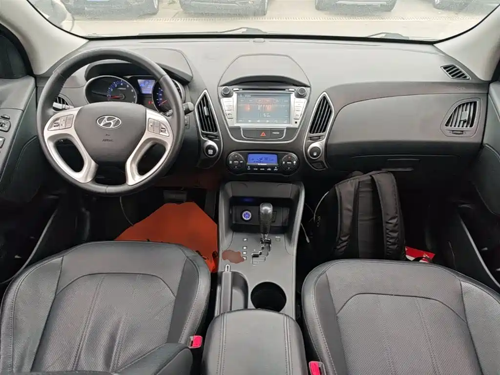 Hyundai Beijing Hyundai ix35 2015 2.0L Automatic 2WD Smart Type China IV фото 10