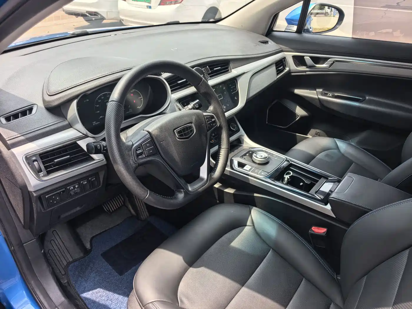 Geely Emgrand GSe 2018 2018 Premium Style