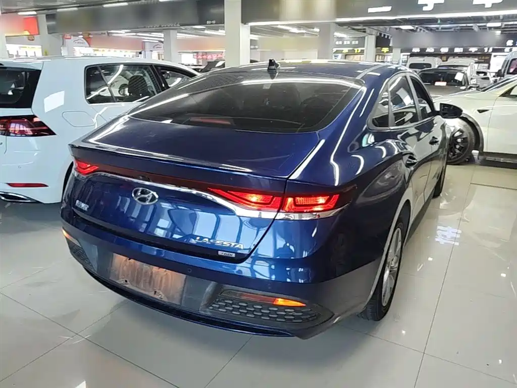 Hyundai Fista 2019 240TGDi Comfort Edition China V фото 7