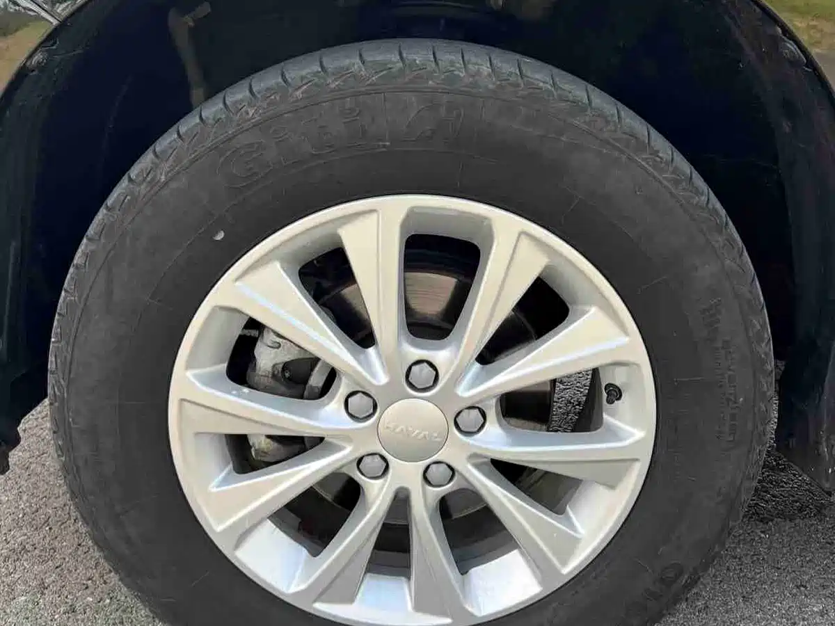 Фото 21 - Haval M6