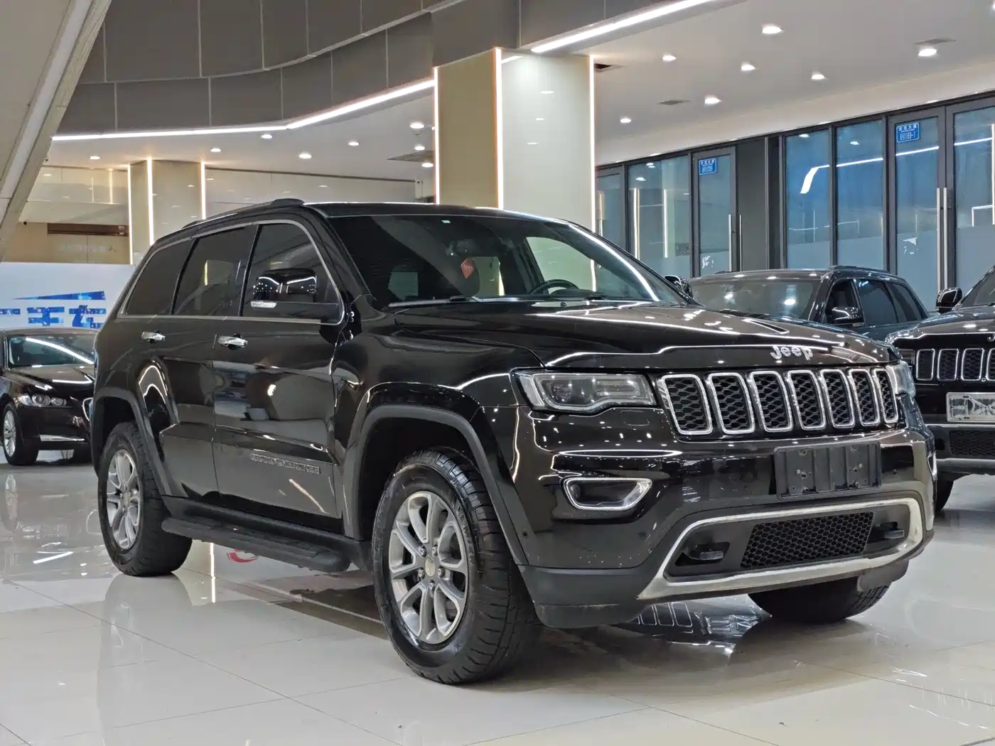 Jeep Grand Cherokee (Import) 2021 2020 3.6L Elite Navigation Edition