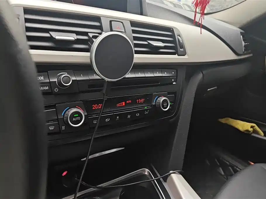 BMW 3 Series 2015 320Li Super Joy Fashion фото 13
