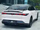 Фото 6 - ARCFOX Alpha S5