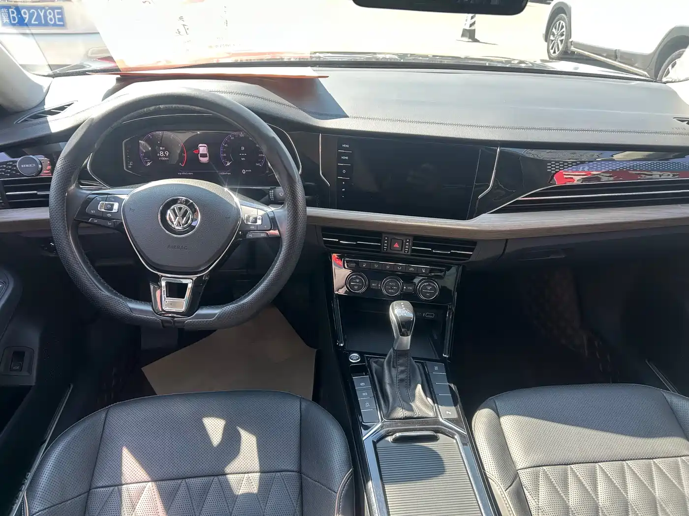 Volkswagen Passat 2019 Model 380TSI Luxury Edition China VI фото 8