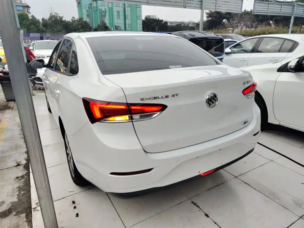 Buick Excelle 2021 Facelift 1.3T Auto Mild Hybrid Elite фото 21