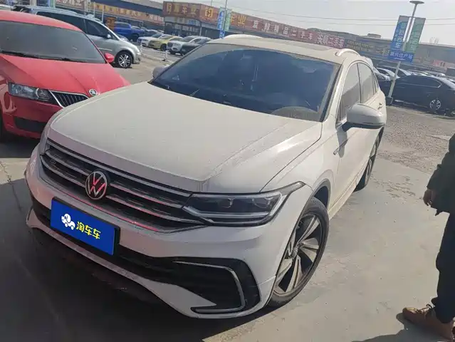VOLKSWAGEN TIGUAN X