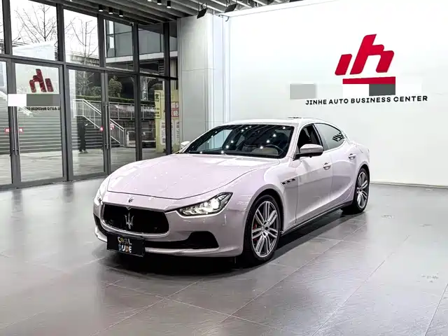 MASERATI GHIBLI