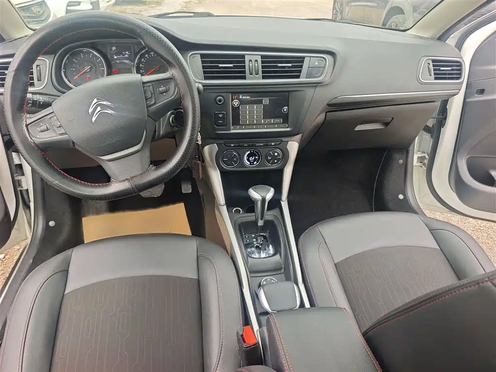 Citroën C3-XR 2017 2017 230THP Automatic Pioneer