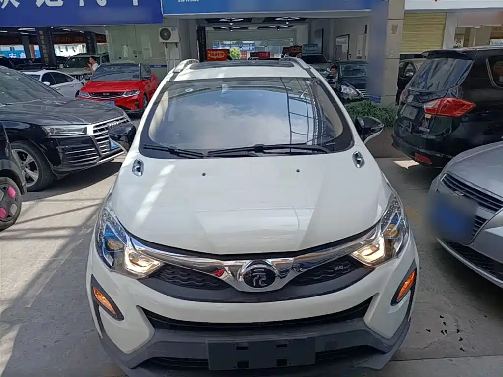 BYD Yuan 2016 1.5L Manual Premium фото 3