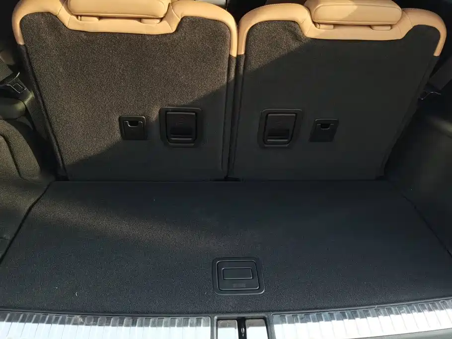 NIO ES8 2021 2020 415KM 6-Seater