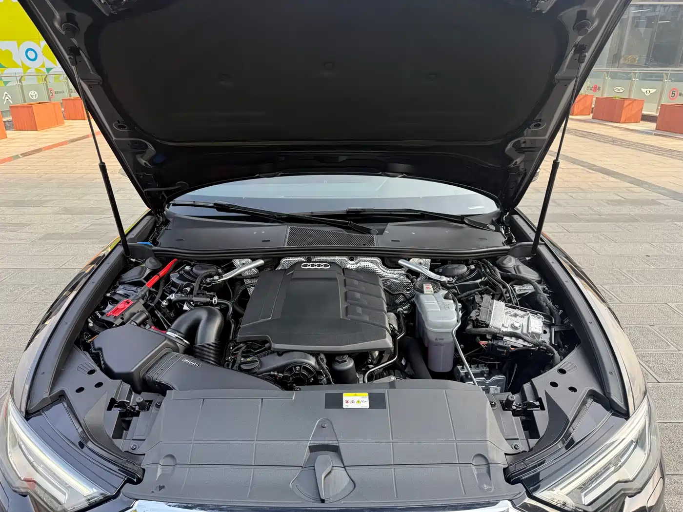 Audi A6L 2023 40 TFSI Luxury Dynamic фото 11