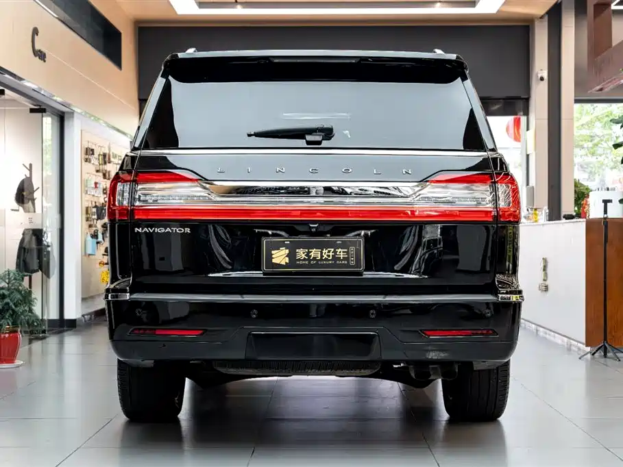 Lincoln Navigator 2018 Model 3.5T Ultimate China V фото 5