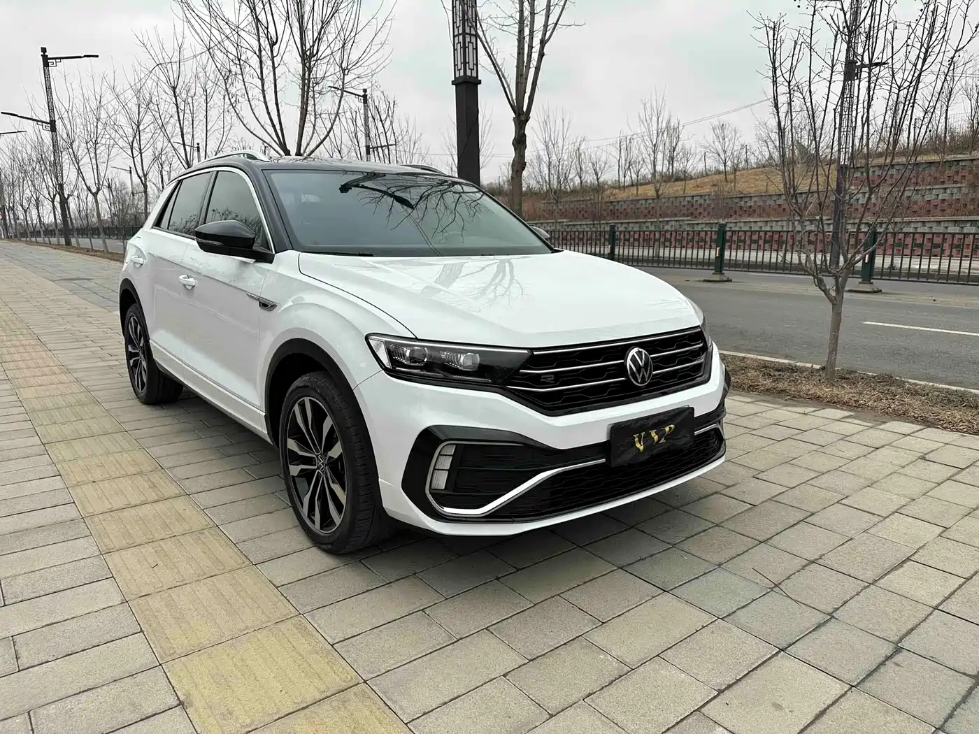 Volkswagen T-ROC 2022 280TSI DSG 2WD R-Line Pro PLUS фото 3