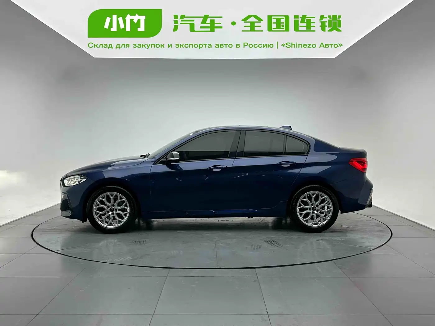 BMW 1 Series 2022 120i M Sport Shadow Edition фото 3