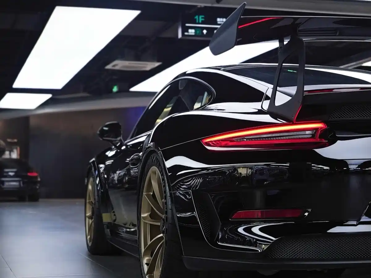 Porsche 911 2018 GT3 RS 4.0L фото 11