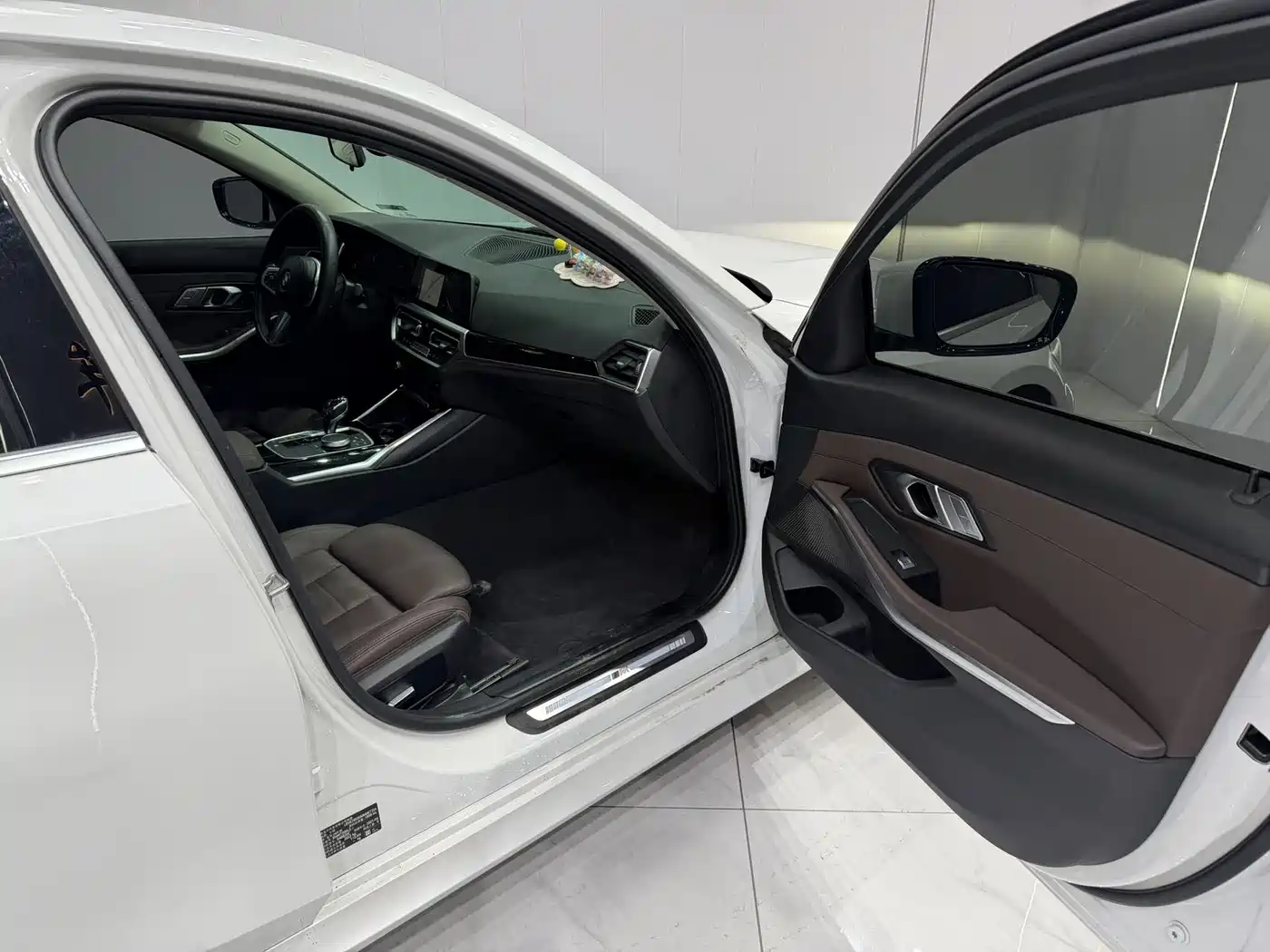 BMW 3 Series 2021 Facelift 320Li M Sport Package фото 18