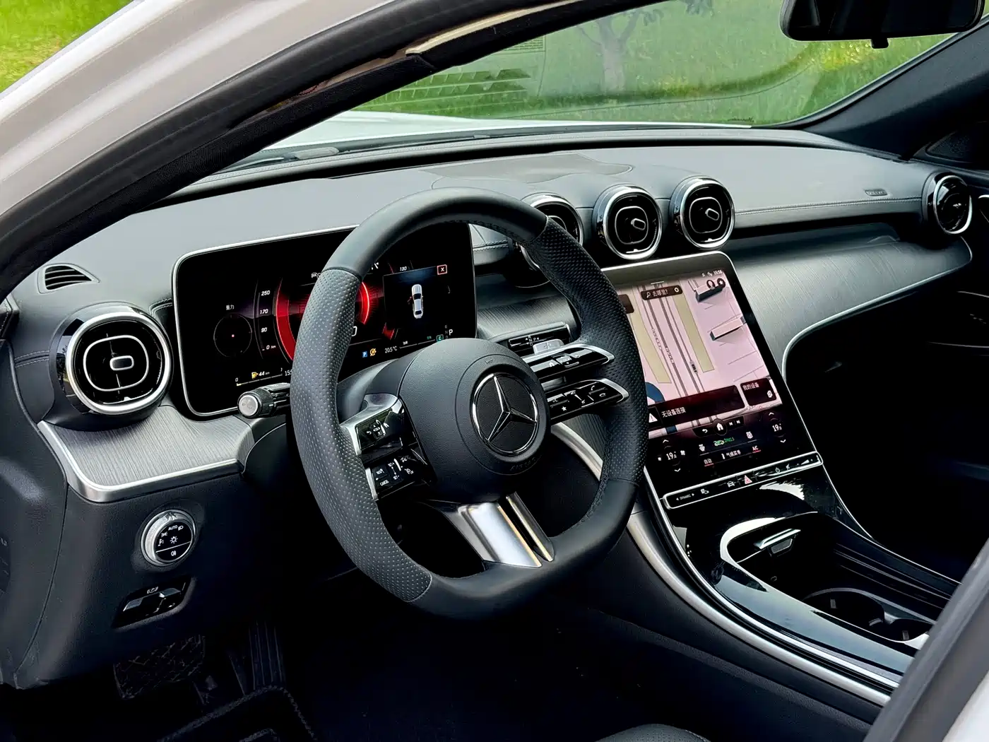 Mercedes-Benz C-Class 2023 C 200 L Sport фото 4