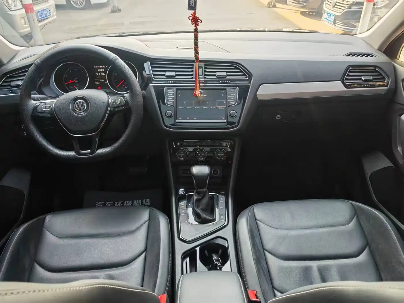 Volkswagen Tiguan L 2017 330TSI Automatic 2WD Luxury Edition фото 4