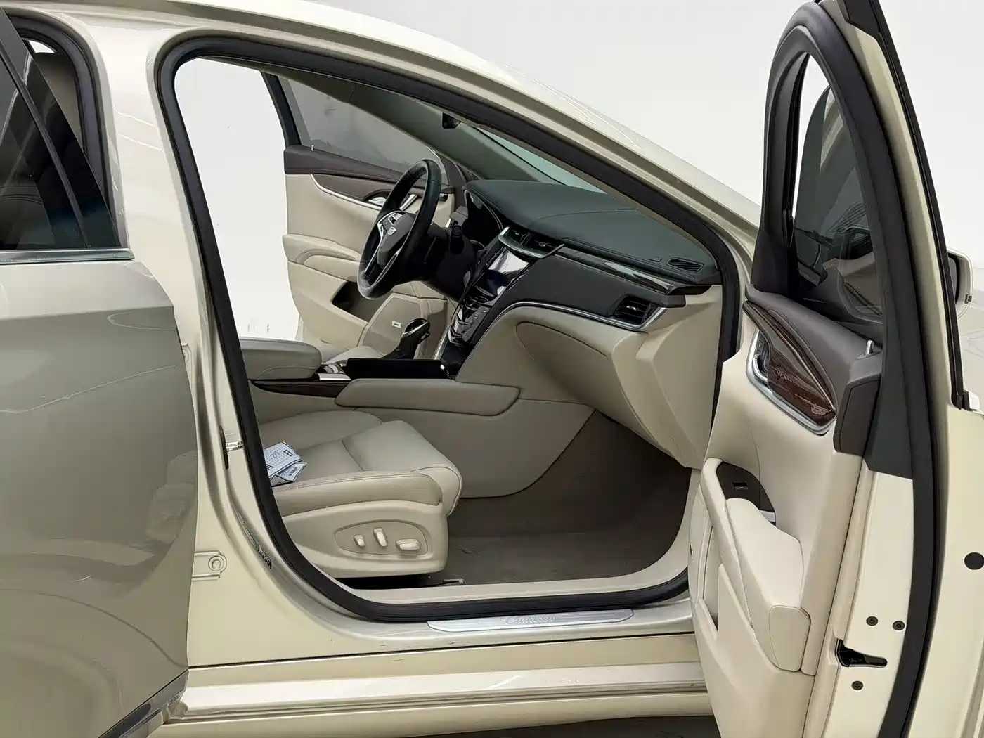 Cadillac XTS 2016 28T Elite фото 12