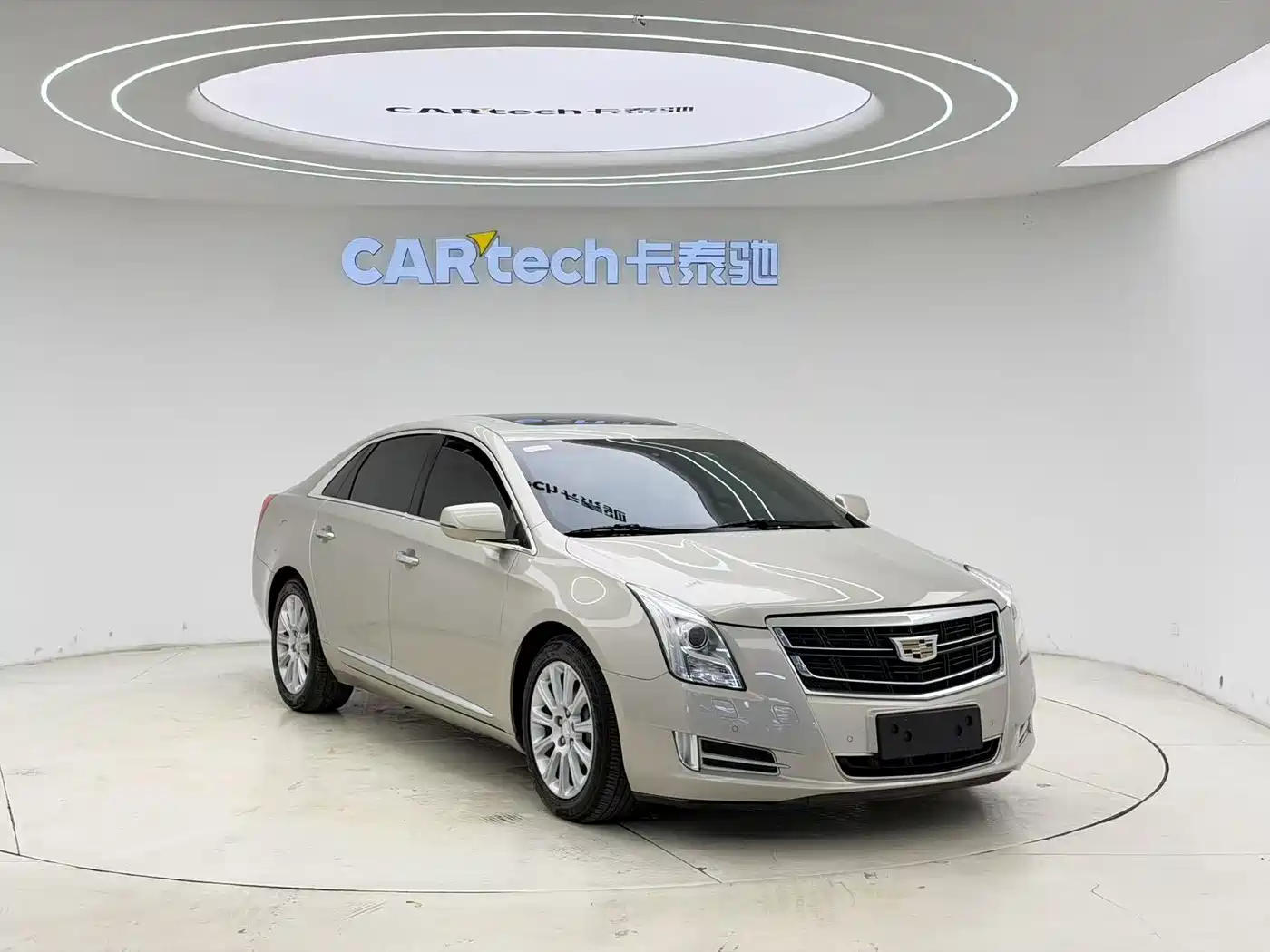 Cadillac XTS 2016 28T Elite фото 2