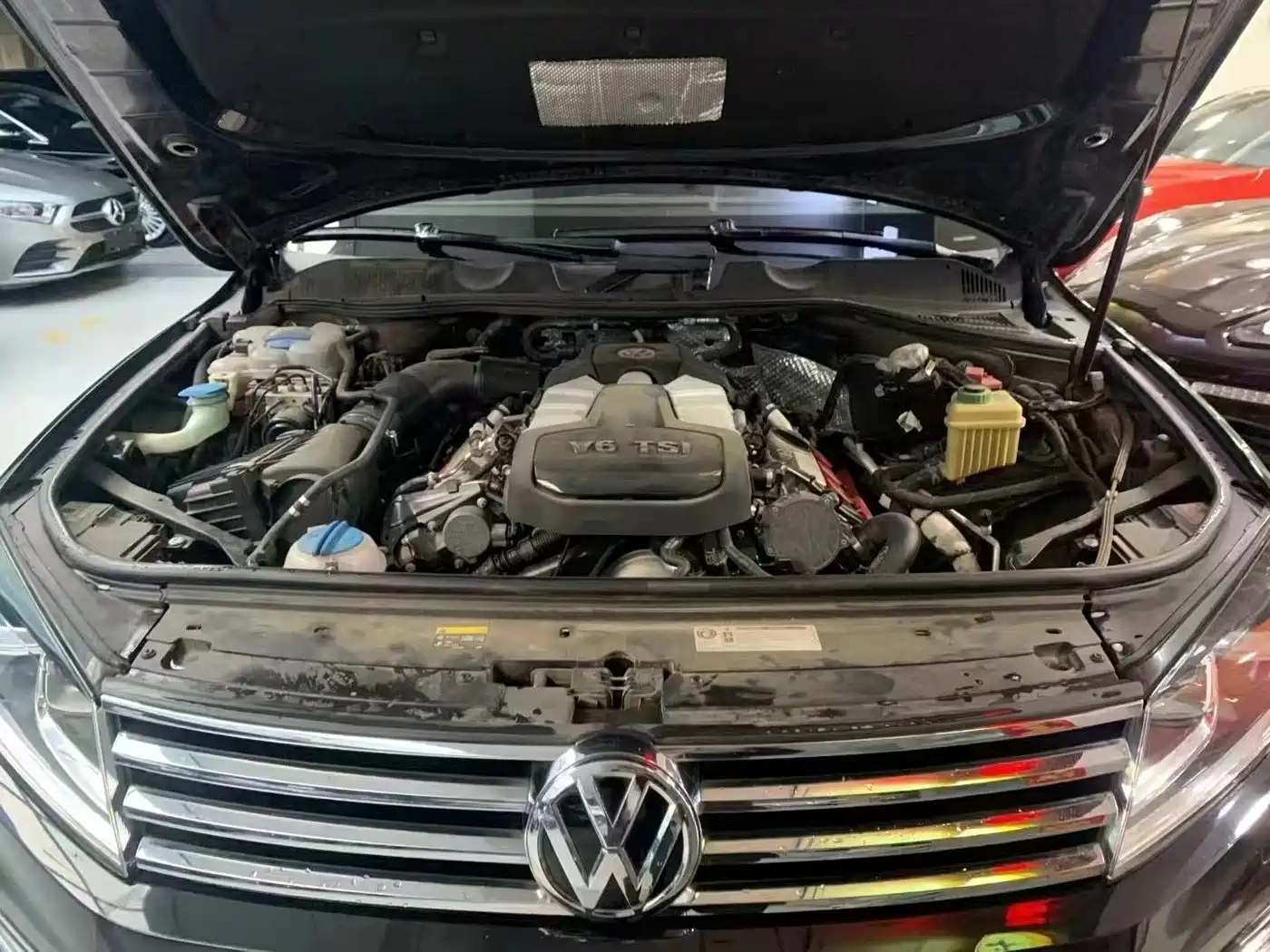 Volkswagen Touareg 2017 3.0TSI Mountain Master Edition фото 3