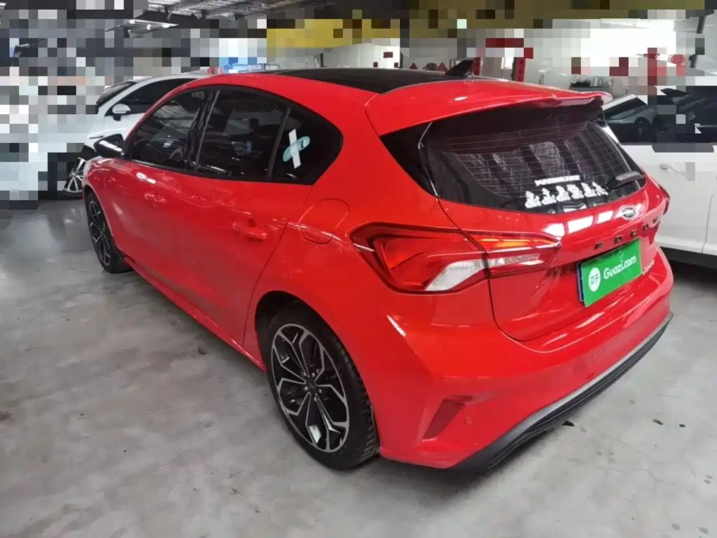 Ford Focus 2022 2021 Hatchback EcoBoost 180 Automatic ST Line