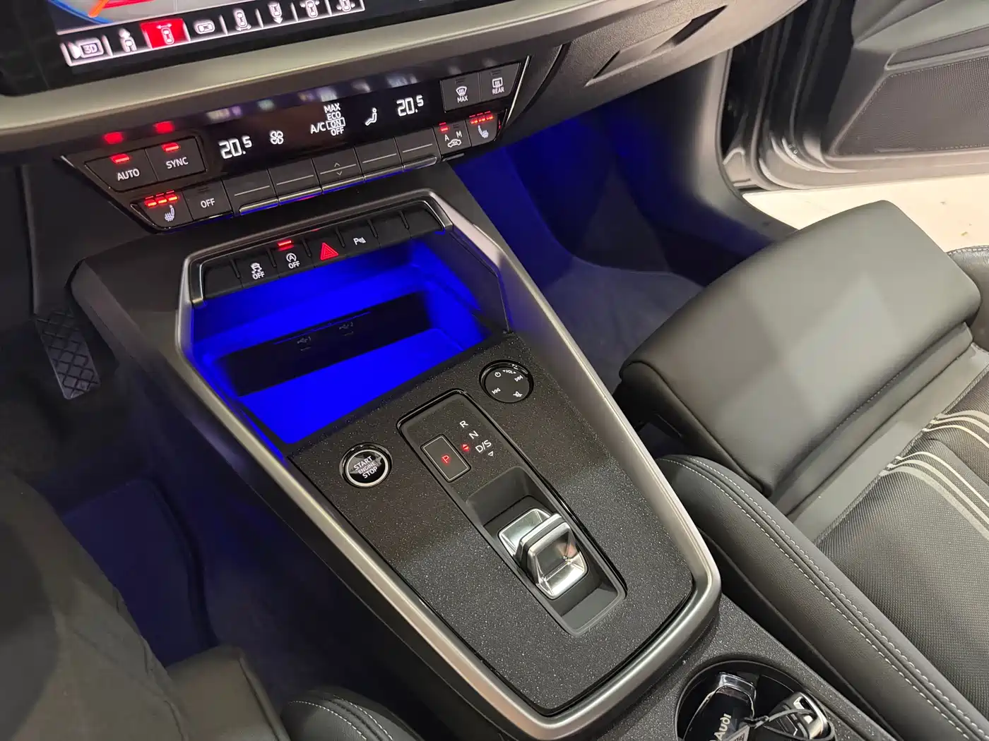 Audi A3 2023 A3L Limousine 35 TFSI Fashion Sport фото 17