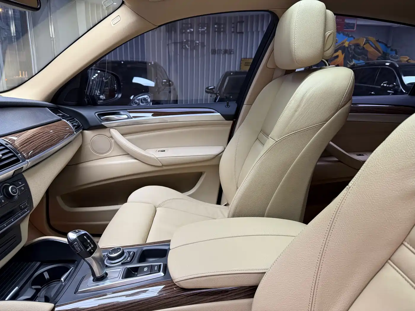 BMW X6 2012 xDrive35i фото 11