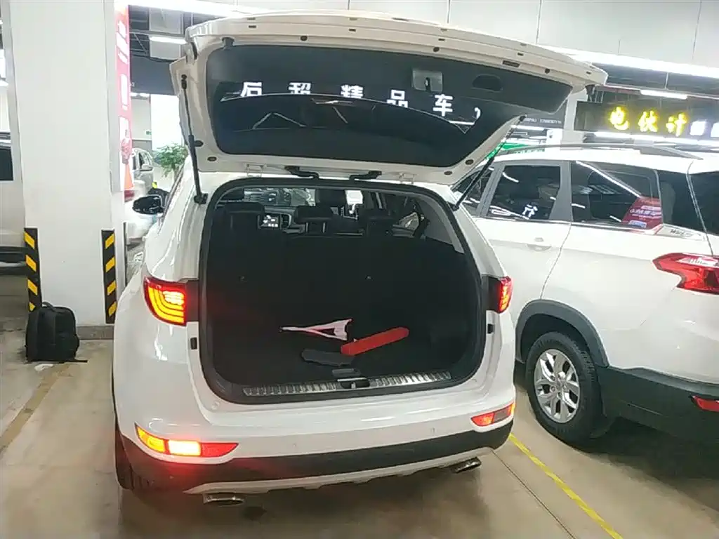 Kia KX5 2016 Model 1.6T Automatic 2WD DLX фото 19
