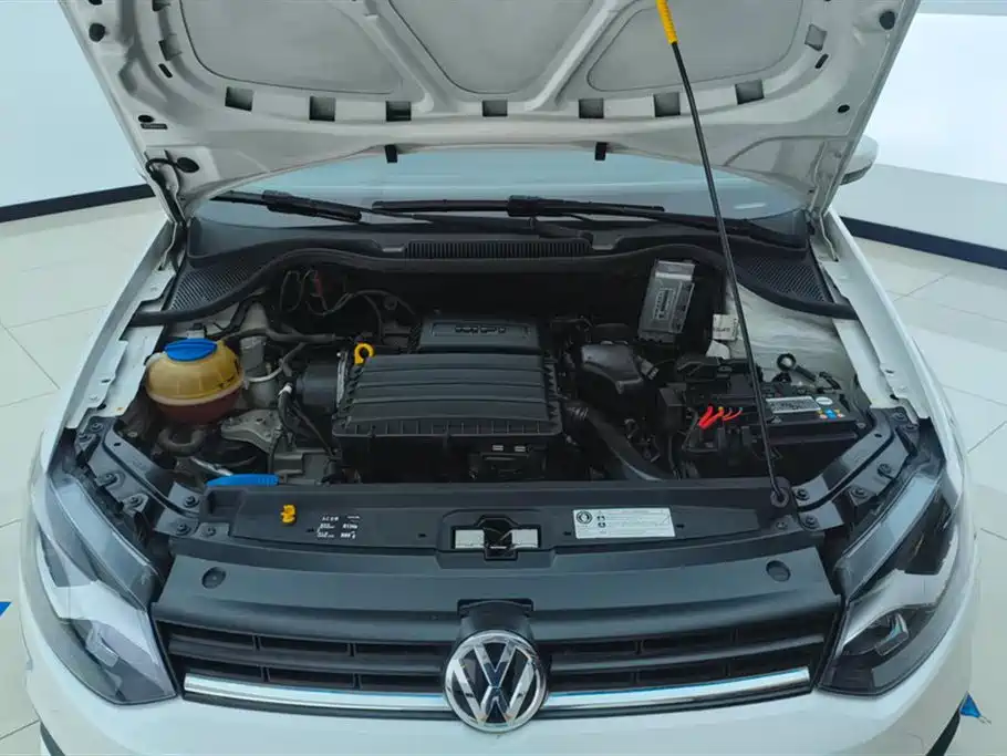 Volkswagen Polo 2018 1.5L Auto Safe Drive фото 10