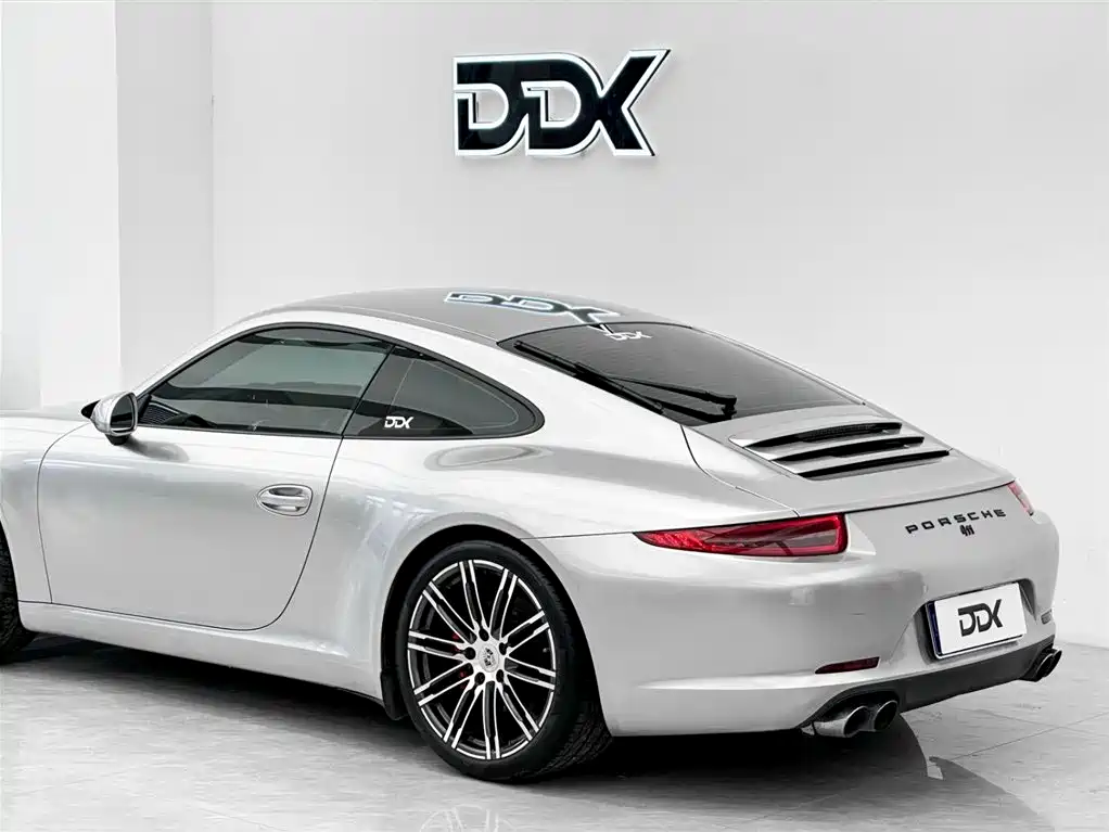 Porsche 911 2015 Carrera 3.4L Style Edition фото 8
