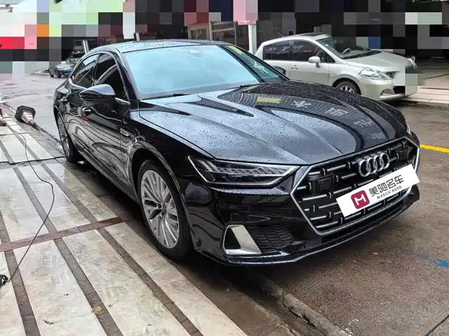 Audi A7L 2024 45TFSI S-line Dream Edition Crystal Package — фото 3